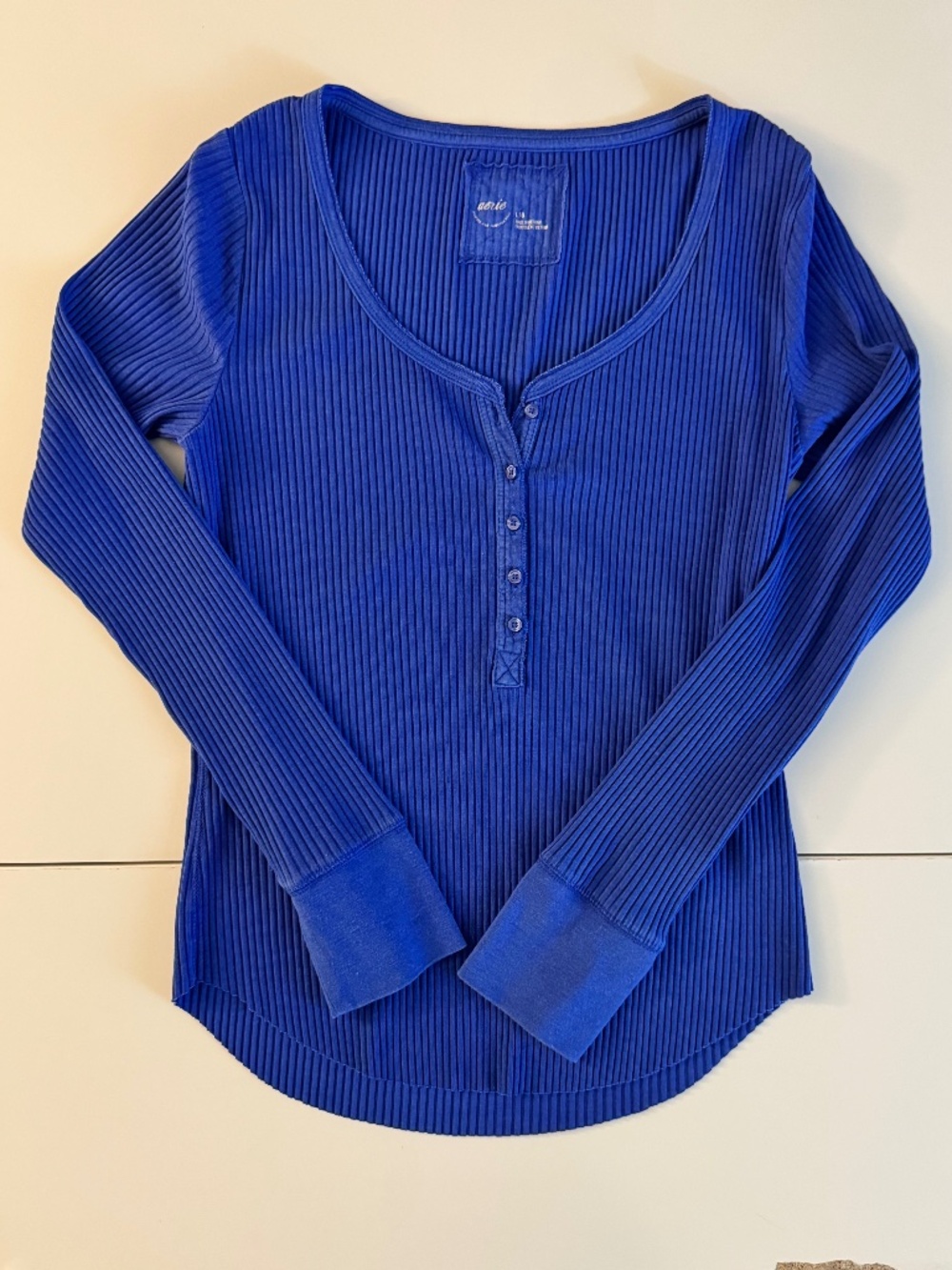 💙 aerie Cozy Long Sleeve Henley T-Shirt - Cobalt Blue